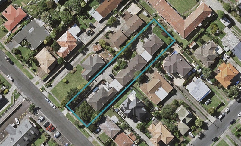 1/18 Puriri Street, Takapuna, Auckland - Carousel 1