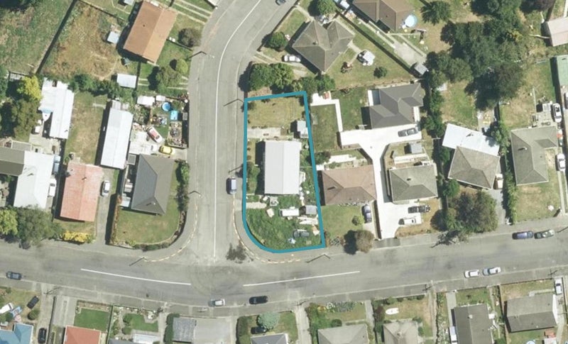 61 Lucas Street, Riversdale, Blenheim - Carousel 1