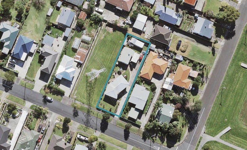 5 Brains Road, Kelston, Auckland - Carousel 1