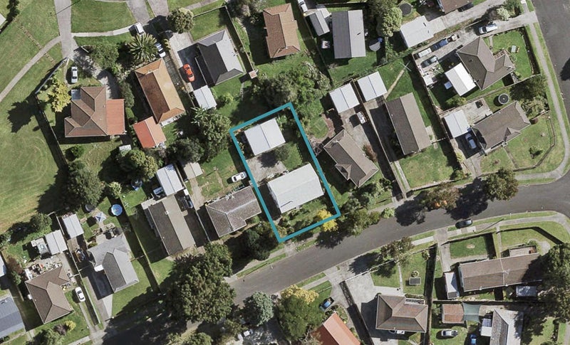24 Balloch Street, Randwick Park, Auckland - Carousel 1