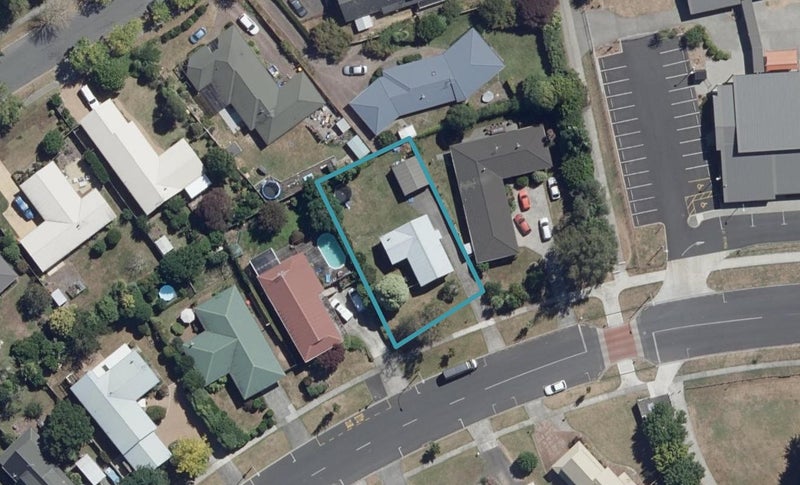 92 Endeavour Avenue, Flagstaff, Hamilton - Carousel 1