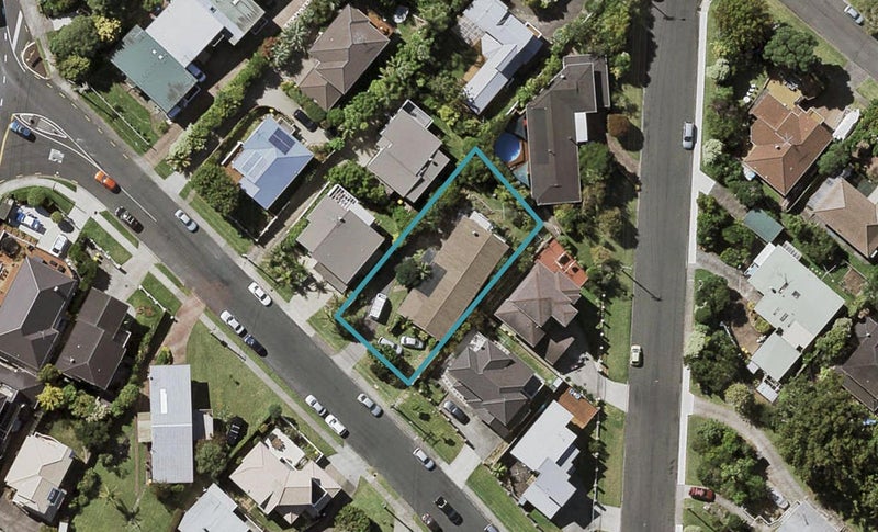 35 Quebec Road, Milford, Auckland - Carousel 1