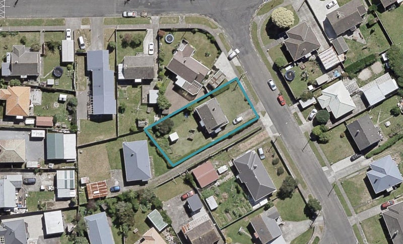 17 Pringle Street, Taita, Lower Hutt - Carousel 1