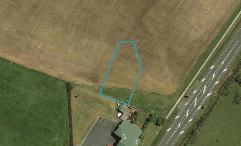 19 Halifax Drive, Waipu, Waipu - Carousel 1