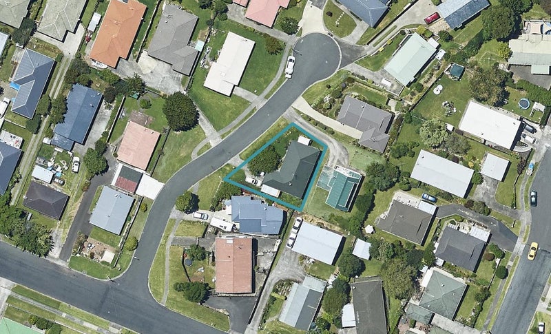 4 Dunrobbin Place, Gate Pa, Tauranga - Carousel 1