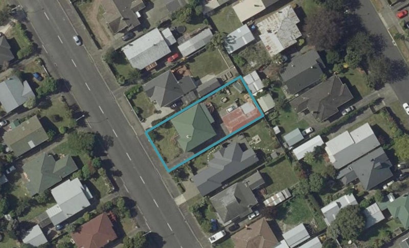 31 Lyndhurst Street, Takaro, Palmerston North - Carousel 1