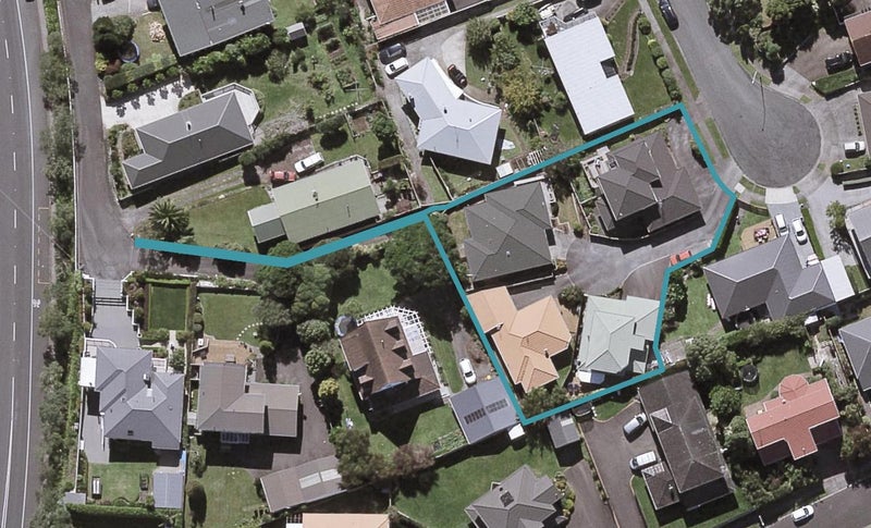2/20 Kellyville Heights, Merrilands, New Plymouth - Carousel 1