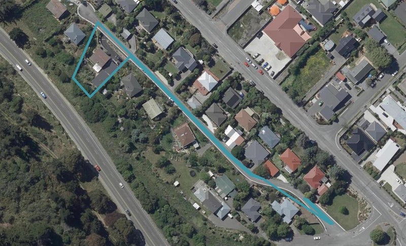4 Railway Terrace, Heathcote Valley, Christchurch - Carousel 1