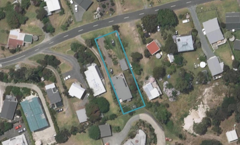 12 Heather Street, Mangawhai Heads, Mangawhai - Carousel 1