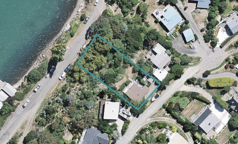 14 Bayview Crescent, Duvauchelle, Duvauchelle - Carousel 1