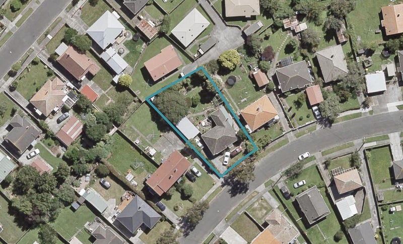 43 Milne Crescent, Taita, Lower Hutt - Carousel 1