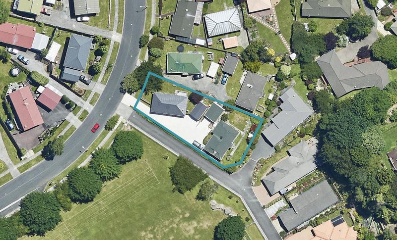 54B Aquarius Drive, Kawaha Point, Rotorua - Carousel 1