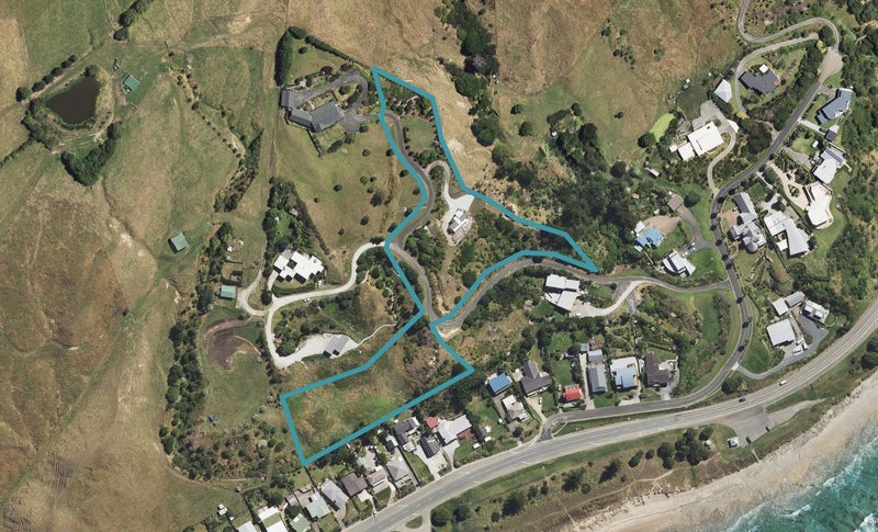 18E Sirrah Street, Okitu, Gisborne - Carousel 1