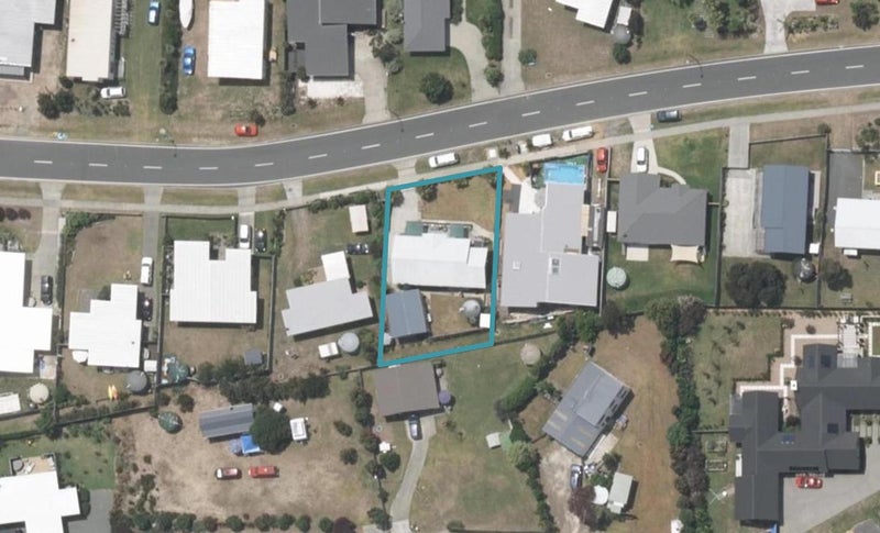 32 Seabreeze Road, Mangawhai Heads, Mangawhai - Carousel 1