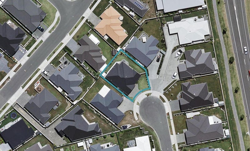 11 Pukaki Place, Poraiti, Napier - Carousel 1