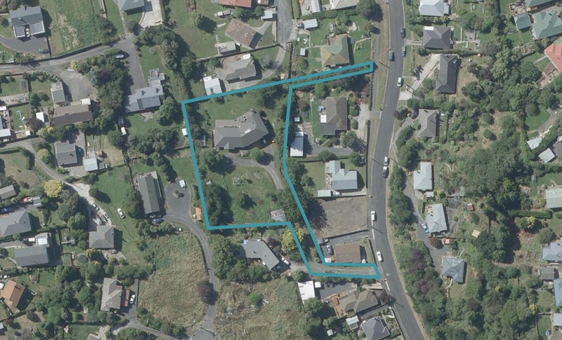 23B Quarry Road, Green Island, Dunedin - Carousel 1