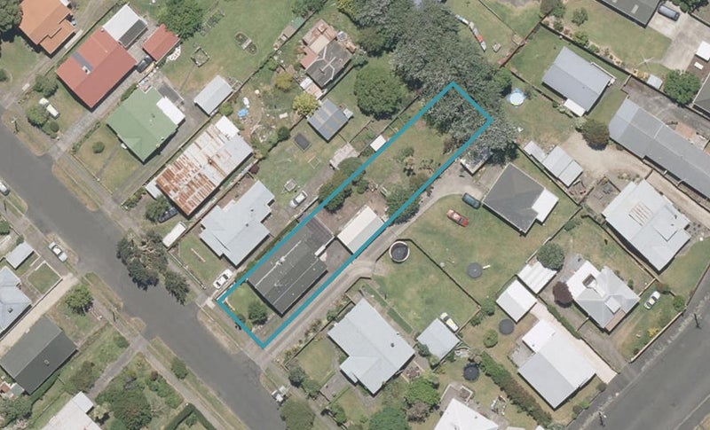 28 Caius Avenue, Gonville, Whanganui - Carousel 1