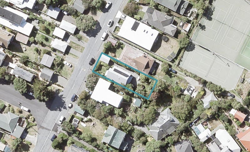 19 Pukatea Street, Eastbourne, Lower Hutt - Carousel 1