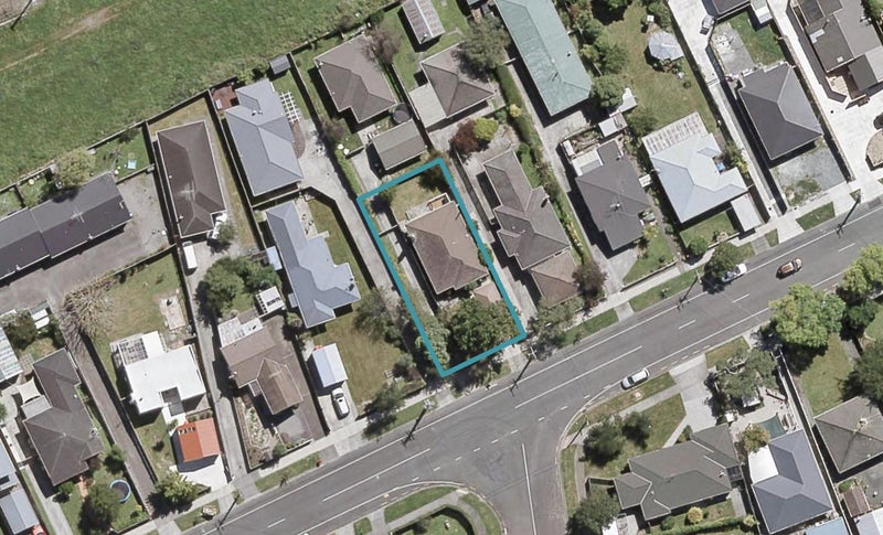44 Seddon Street, Wallaceville, Upper Hutt - Carousel 1