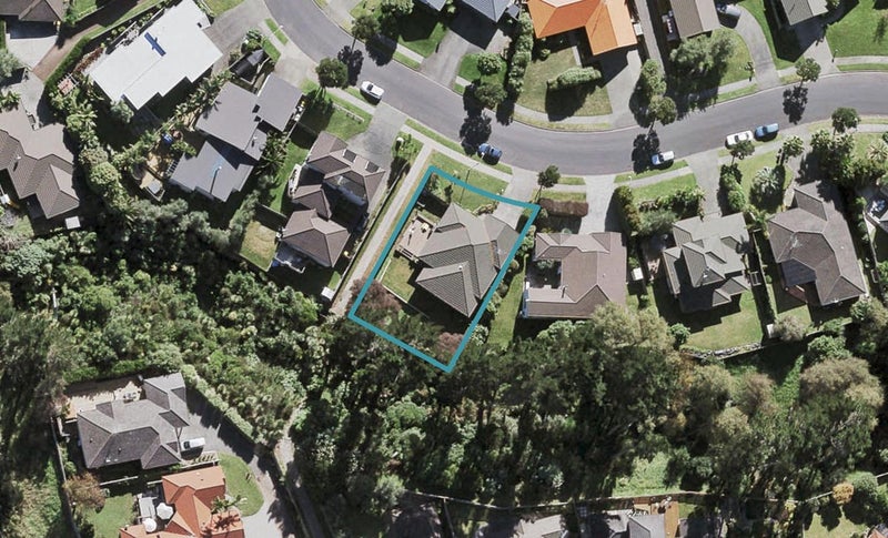 14 Admirals Court Drive, Greenhithe, Auckland - Carousel 1