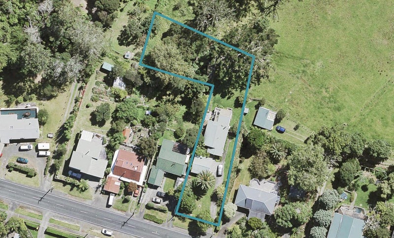49A Mcentee Road, Waitakere, Auckland - Carousel 1