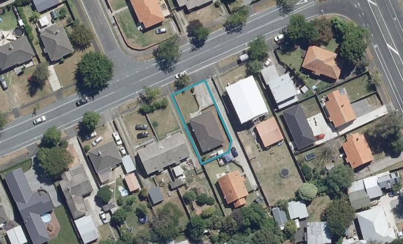 124 Fairfield Road, Fairfield, Hamilton - Carousel 1