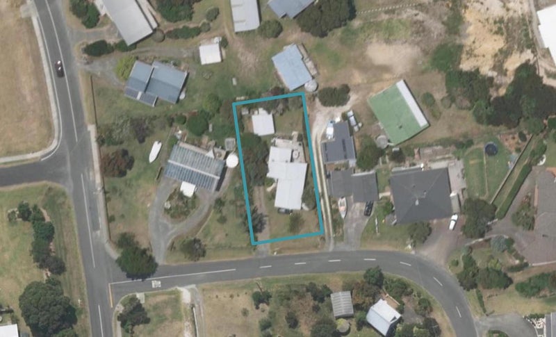 3 Cheviot Street, Mangawhai Heads, Mangawhai - Carousel 1