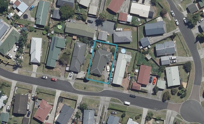 10 Metro Avenue, Nawton, Hamilton - Carousel 1