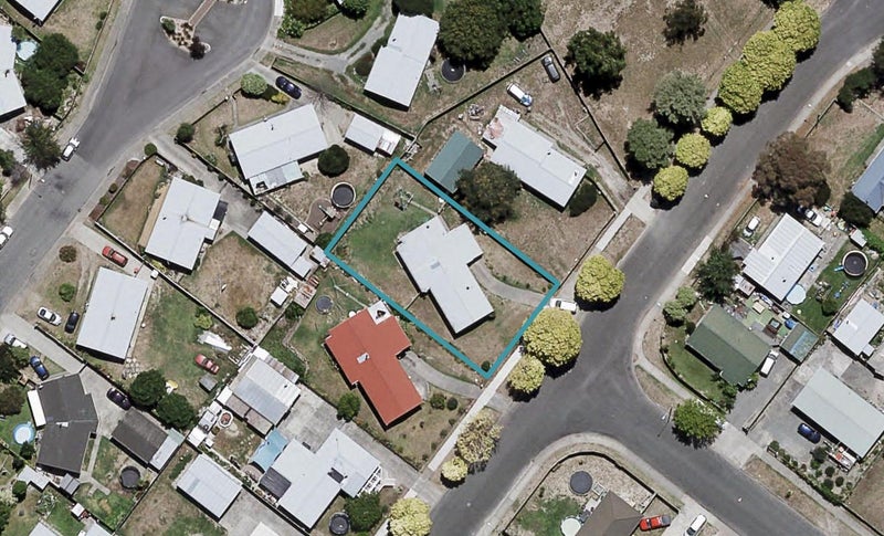 36 Kingsley Drive, Flaxmere, Hastings - Carousel 1