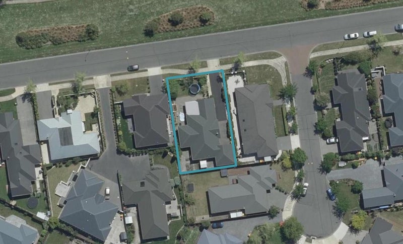 32 Crombie Green, Northwood, Christchurch - Carousel 1