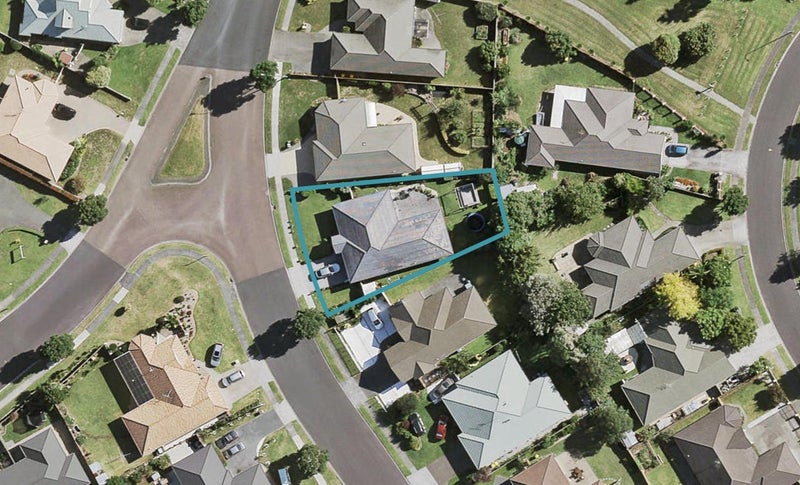 56 Longford Park Drive, Takanini, Auckland - Carousel 1