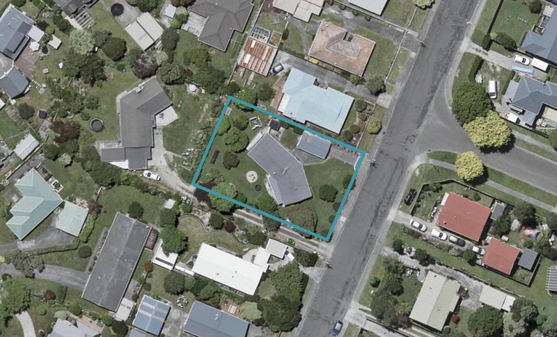 39 Freemans Road, Otaki - Carousel 1