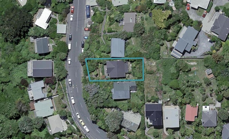 62 Pembroke Road, Northland, Wellington - Carousel 1