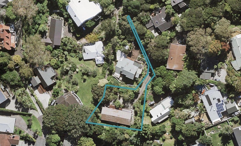 24 Trelawny Place, Hillcrest, Auckland - Carousel 1