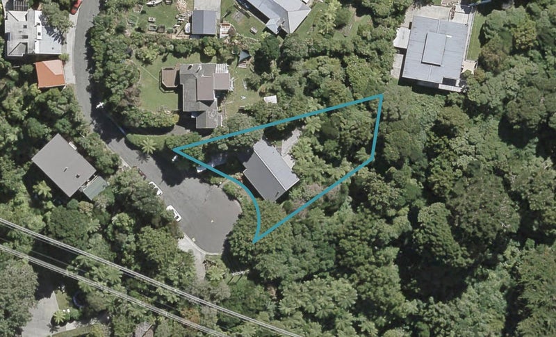 105 Pomare Road, Tirohanga, Lower Hutt - Carousel 1