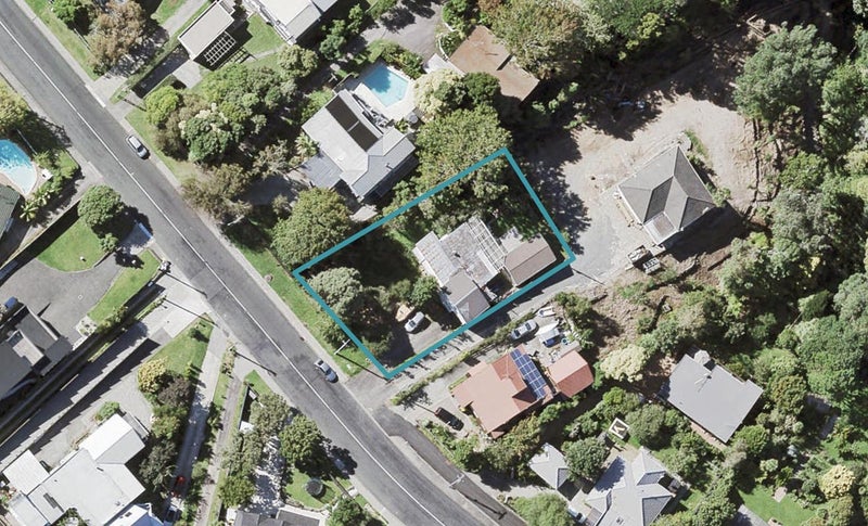 54 Pah Road, Cockle Bay, Auckland - Carousel 1