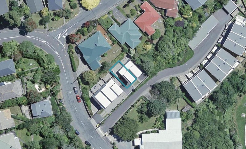 4/38 Makara Road, Karori, Wellington - Carousel 1