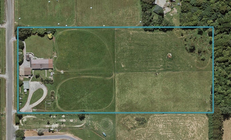 20 Simon Road, Myross Bush - Carousel 1