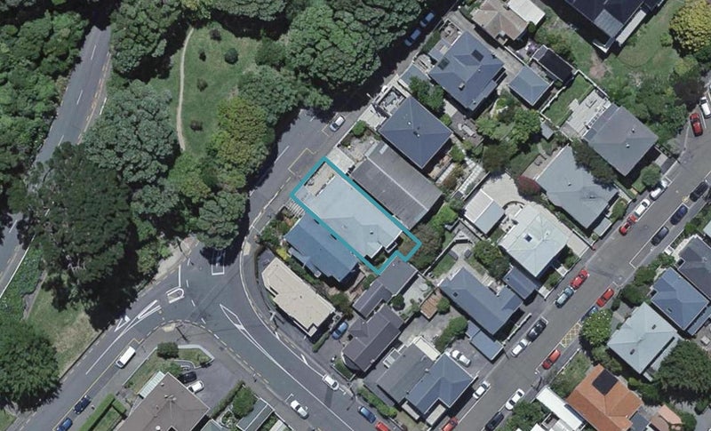 83 Grant Road, Thorndon, Wellington - Carousel 1