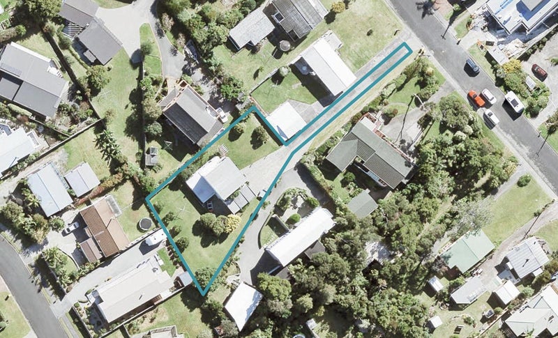 19 Deerness Crescent, Algies Bay, Warkworth - Carousel 1