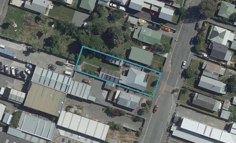 21 Grafton Street, Waltham, Christchurch - Carousel 1