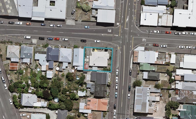 2 Sale Street, Napier South, Napier - Carousel 1
