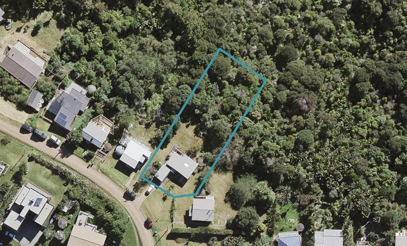 41 Marine View Road, Onetangi, Waiheke Island - Carousel 1
