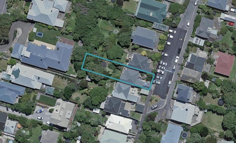 36 Tiber Street, Island Bay, Wellington - Carousel 1
