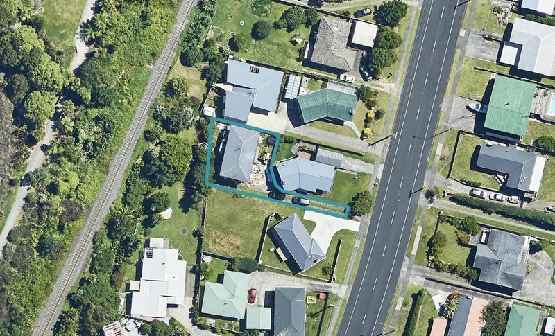 381B Ngatai Road, Bellevue, Tauranga - Carousel 1