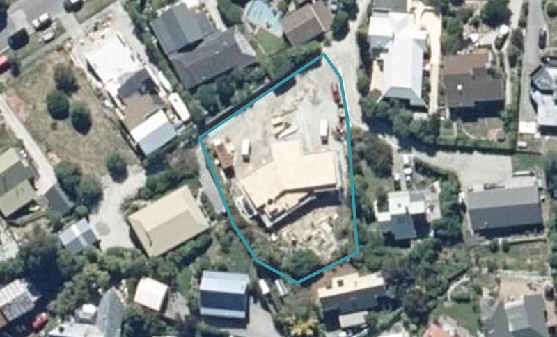 742 Peninsula Road, Kelvin Heights, Queenstown - Carousel 1