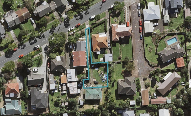 75A Oranga Avenue, Onehunga, Auckland - Carousel 1