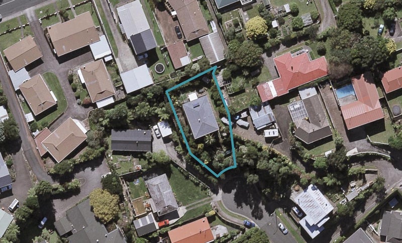 30 Kenmore Street, Westown, New Plymouth - Carousel 1