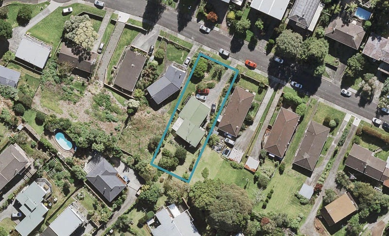 15 Sovereign Place, Glenfield, Auckland - Carousel 1