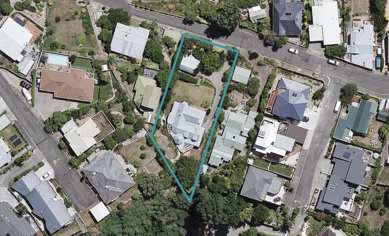 3 Enfield Road, Hospital Hill, Napier - Carousel 1